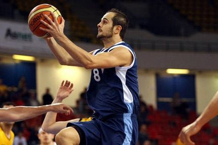 Ανακοίνωσε Κατσαρέ