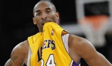 Kobe – LeBron σημειώσατε, 1