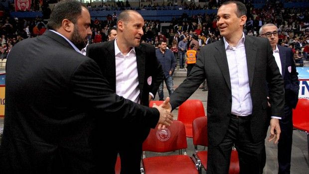 Στηρίζει τους Αγγελόπουλους ο Μαρινάκης