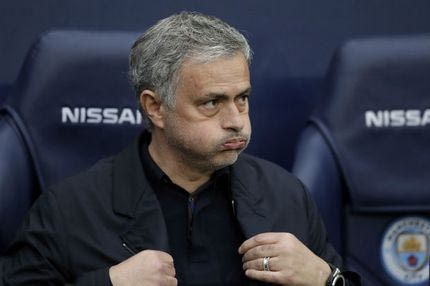 Ο οπλισμένος φρουρός του Μουρίνιο είχε το δάχτυλο στη σκανδάλη