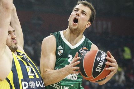 Μαζί με τον Πάγνκος, θα πάει και ο Σάρας Βαρκελώνη;