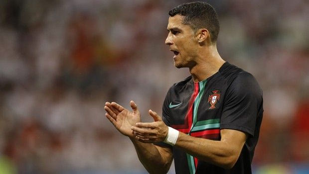 Έπεσε κατακόρυφα η ρήτρα του Ρονάλντο: όσοι πιστοί προσέλθετε!