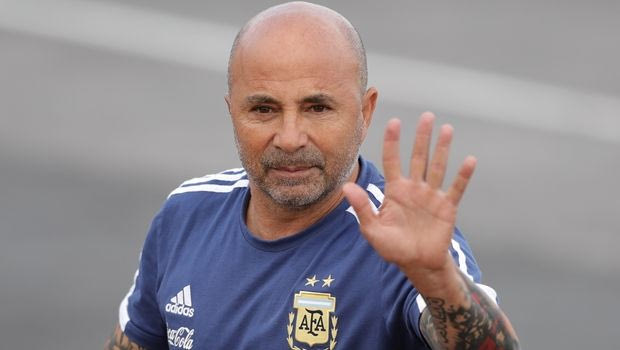 Στους υποψηφίους αντί-Σαμπάολι και ένας πρώην “ερυθρόλευκος”