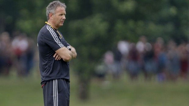 Δούλεψε οκτώ ήμερες, απαιτεί 10.000.000 ευρώ!