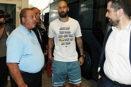 Το (όχι τυχαίο) t-shirt του Σπανούλη