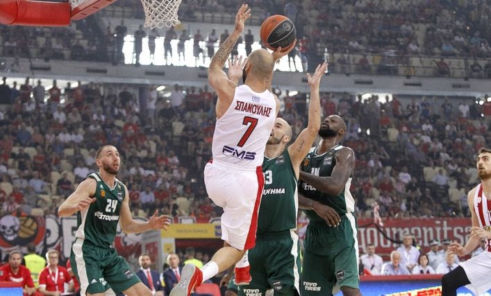 Δεν γέμισε (ούτε τώρα) το ΣΕΦ