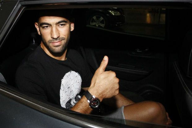 Ο Μεριά ήρθε όπως η… στάμπα στο μπλουζάκι του