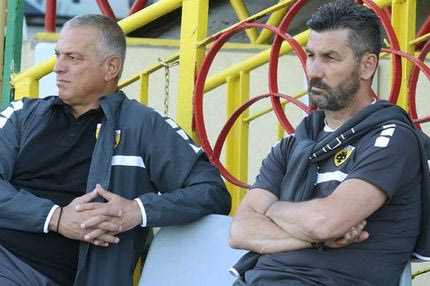 Σκίστε τα διαρκείας, η ΑΕΚ διαλύεται!