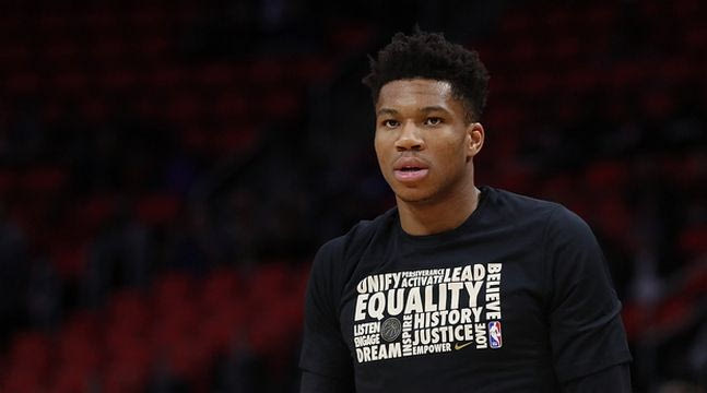 Το ποδοσφαιρικό είδωλο του Γιάννη είναι μόνο 19!