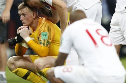 Το εξώφυλλο της “Sun” είχε δύο αναγνώσεις