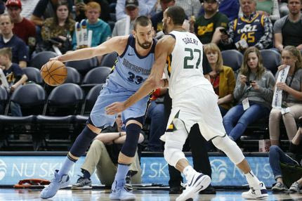 ΝΒΑer… 24.000.000 $ σώζει πρόσφυγες στη θάλασσα!