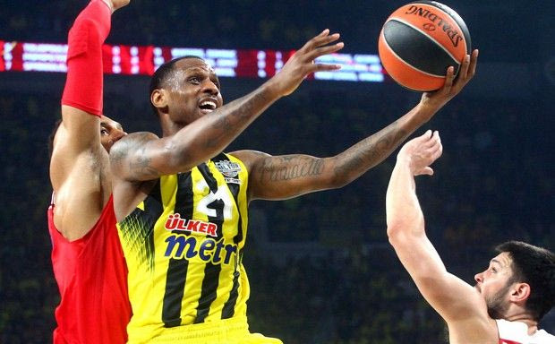 Σε… διαφορετική ομάδα τον “έστειλε” η Φενέρμπαχτσε