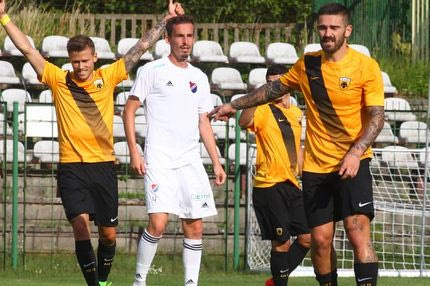 Στην ΑΕΚ τον είχαν ξεχάσει, αυτός τώρα σκοράρει παντού