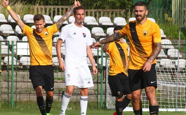 Στην ΑΕΚ τον είχαν ξεχάσει, αυτός τώρα σκοράρει παντού