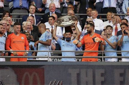 Ο Αγουέρο “έκανε πάρτι” με θύμα τον Καμπαγέρο!