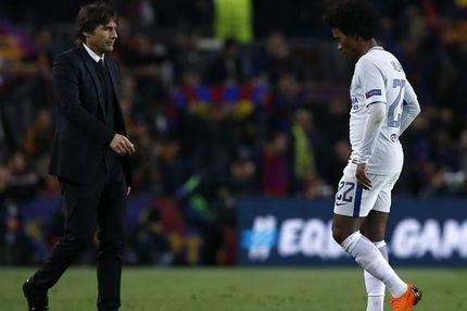 “Δώρο” στον απολυμένο Κόντε ένα… καρφί του Γουίλιαν!