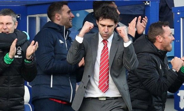 Πληρώνεται από Έλληνα και “τρώει” τους Έλληνες!