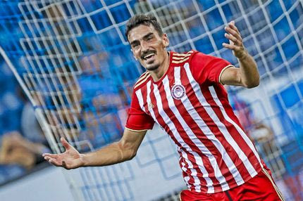 Ο Λάζαρος τα βάζει… δύο-δύο!