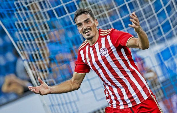 Ο Λάζαρος τα βάζει… δύο-δύο!