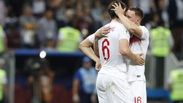 “Έπεσαν τα τσιμέντα” με το αισθηματικό tweet της Λέστερ!