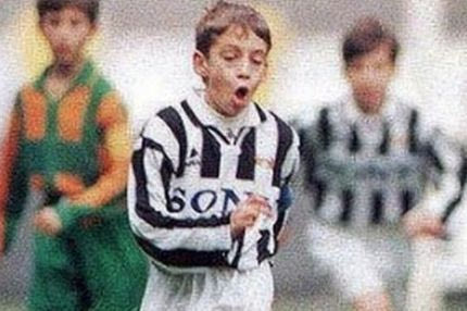 Χαιρέτησε με 98 “μετρημένες” λέξεις και μία παιδική PHOTO!