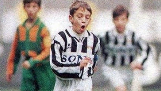 Χαιρέτησε με 98 “μετρημένες” λέξεις και μία παιδική PHOTO!