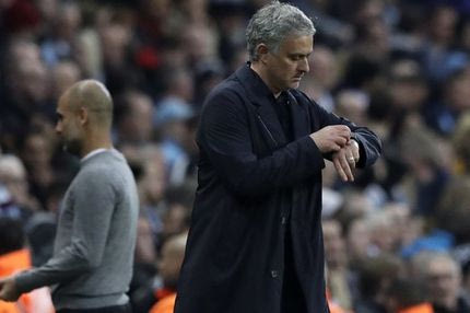 Ο Μουρίνιο “κάρφωσε” την Σίτι για το… σύνθημα με το λεωφορείο!