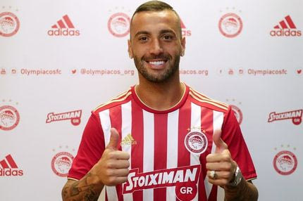 Κλικς από την υπογραφή συμβολαίου του Γκιλιέρμε