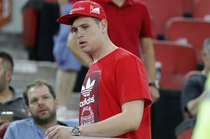 Απόβαση στο “Καραϊσκάκης” από τους μπασκετμπολίστες του Ολυμπιακού!