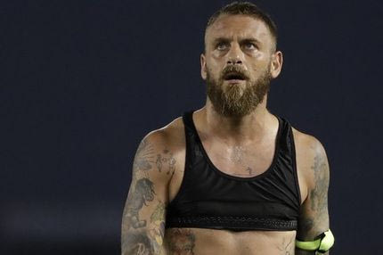 Δεν παίρνει σύνταξη στις ΗΠΑ αλλά στη Ρόμα ο Ντε Ρόσι