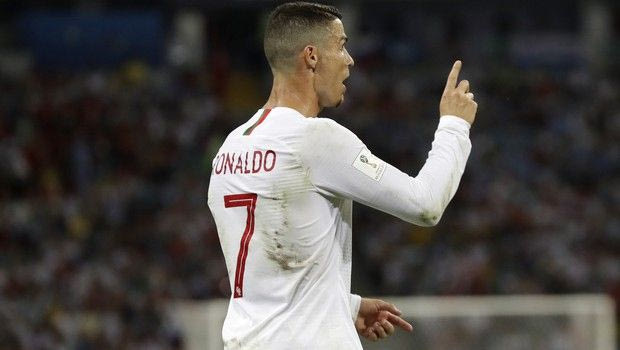 O Ρονάλντο έδειξε την αγάπη του για συμπαίκτη με PHOTO!