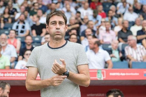 Στο Καραϊσκάκη με τον ίδιο… προπονητή και φρέσκο φορ η Λουκέρνη