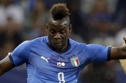 Ο Μπαλοτέλι γύρισε από τις διακοπές έχοντας πάνω του 100 κιλά!