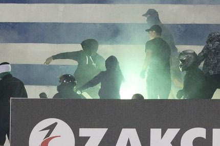 Ούτε στο φιλικό για τους πυρόπληκτους γλιτώσαμε τα επεισόδια!