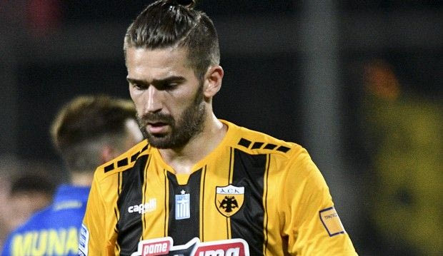 Μια κόκκινη που κοστίζει στον Λιβάγια το 5% του συμβολαίου του!