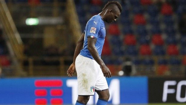 Ο Μπαλοτέλι σήκωσε το γάντι και το επέστρεψε στους πολέμιούς του!