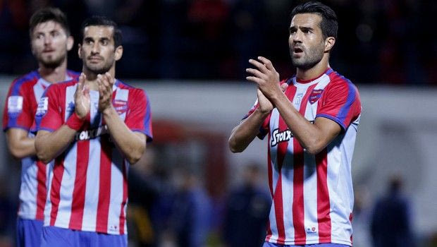 Τους χώρισαν Ολυμπιακός και ΑΕΚ, τους ενώνει ξανά η πατρίδα!