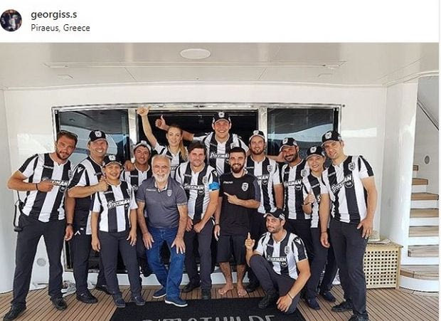 Χόρεψαν “ΠΑΟΚ και ξερόν ψωμί” στον Πειραιά