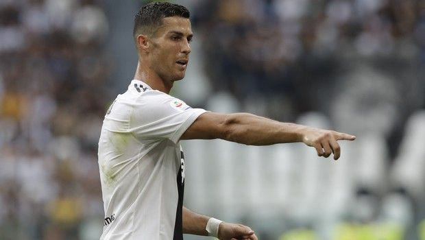 Άνοιξαν ψηφοφορία για τους λόγους της αφλογιστίας του Ρονάλντο!