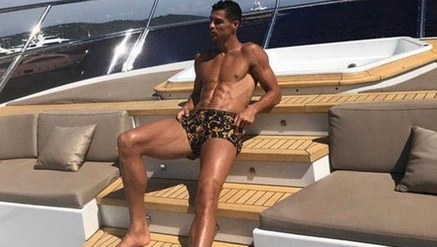 Όταν οι άλλοι παίζουν Nations League, ο Ρονάλντο “ρουφά” καλοκαίρι!