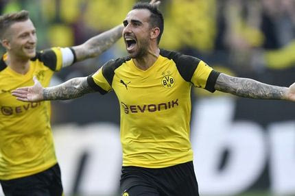 Πάκο Αλκάθερ: Ο πιο φορμαρισμένος φορ του κόσμου είδε τον πατέρα του να πεθαίνει στο γήπεδο