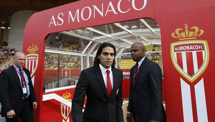 Φαλκάο στο Twitter: “Hala Madrid!”