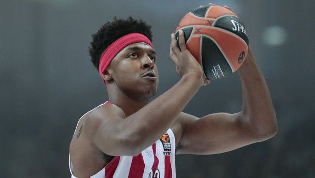 Τι καταφέρνει ο Ολυμπιακός όταν παίζει Τετάρτη στη regular season