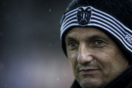 Ραζβάν Λουτσέσκου: ΡουΜΑΝος OF THE MATCH