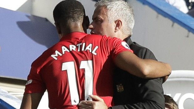 Ο Μουρίνιο ήθελε να διώξει τον Μαρσιάλ κι αυτός του έσωσε τη δουλειά