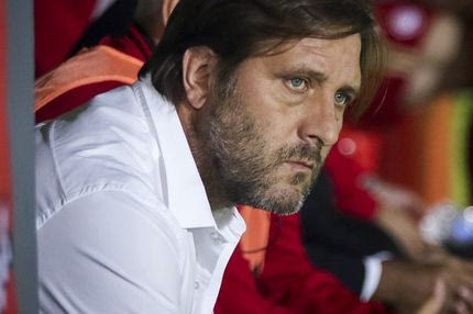 Να μείνει ο Μαρτίνς στον Ολυμπιακό;