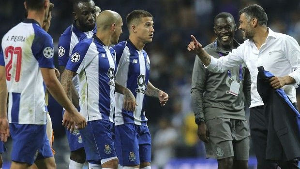 Η Πόρτο χρεοκόπησε με 464.000.000 ευρώ υποχρεώσεις αλλά κανείς δεν το λέει