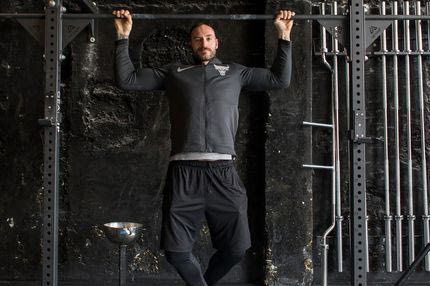 Ο Λάζαρος Αγαδάκος και οι 12 άθλοι του