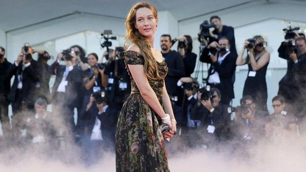 Cristiana Capotondi: Μια ηθοποιός εισβάλλει στο ιταλικό ποδόσφαιρο γιατί ξέρει…