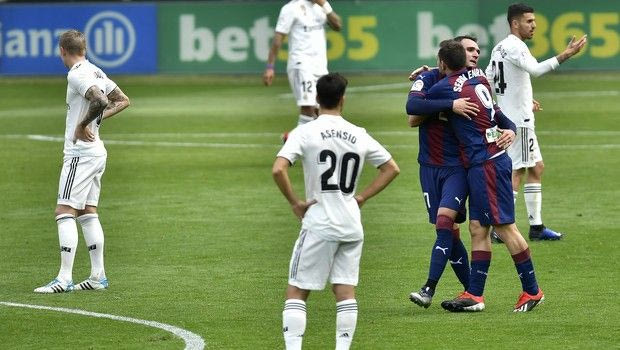 Η σειρήνα της Έιμπαρ χτυπάει 3 φορές κόντρα στη Ρεάλ